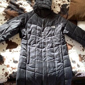 North face girls long puffer coat